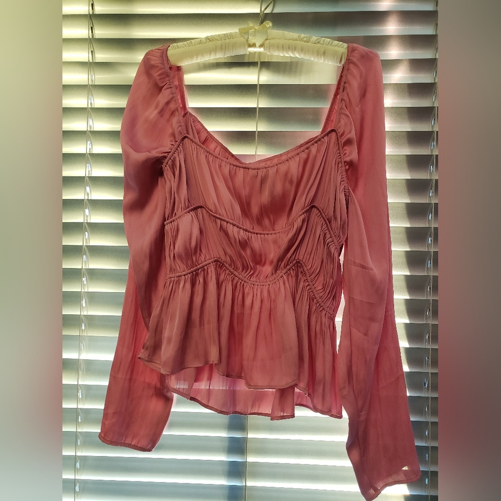 Rose Rouche Blouse - Picture 13 of 13